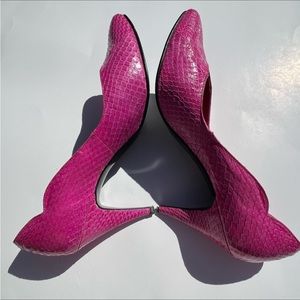 Vintage Jasmin Hot Pink Leather Snakeskin Heels Size 8.5